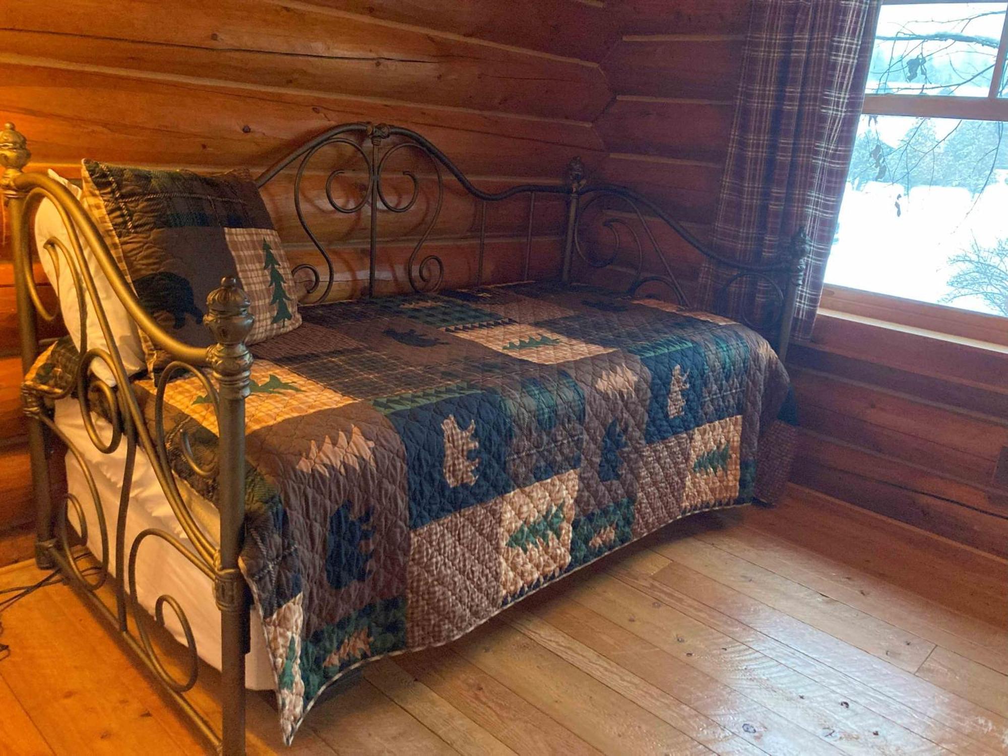 Ampersand Bay Resort Saranac Lake Room photo