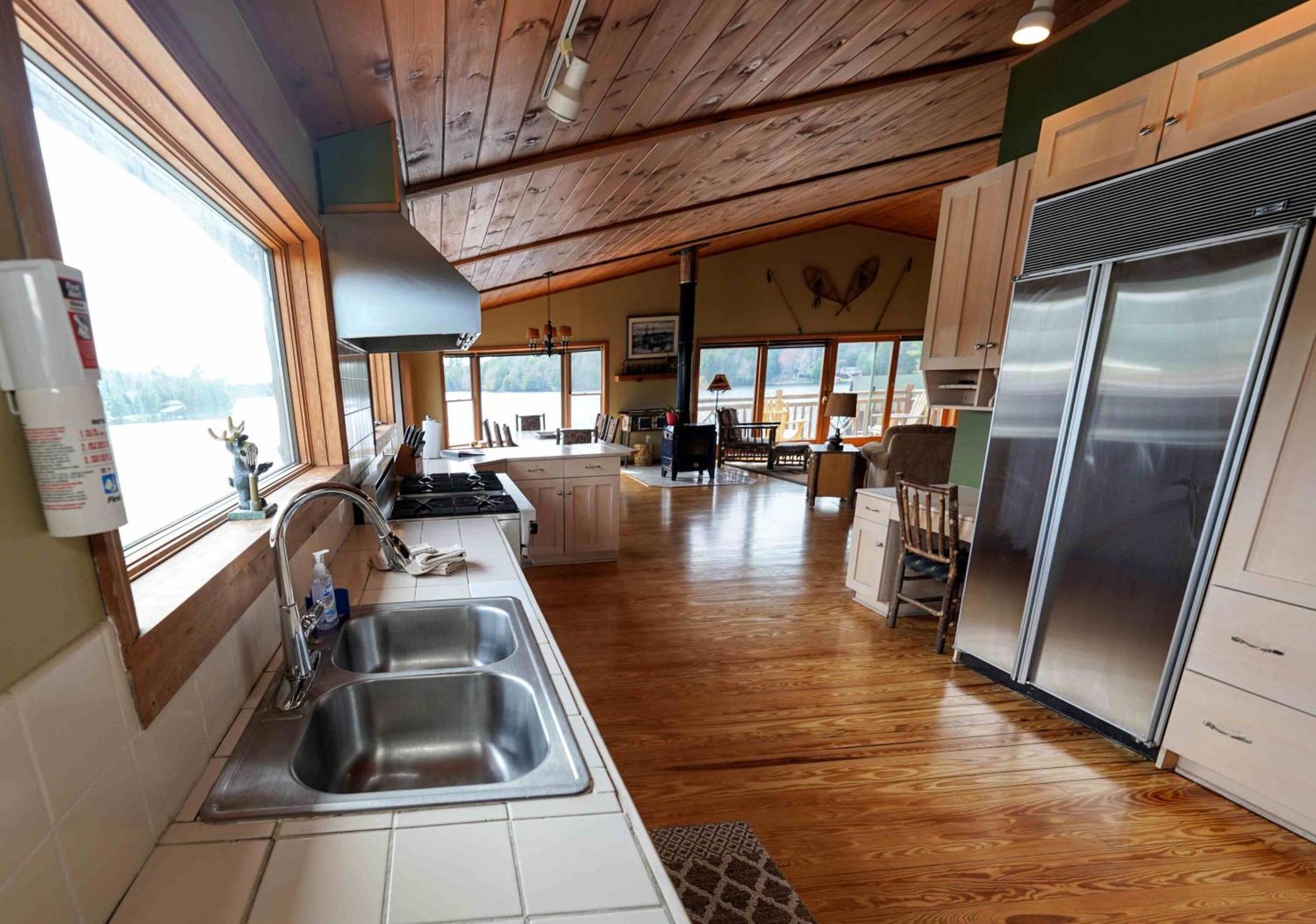 Ampersand Bay Resort Saranac Lake Exterior photo
