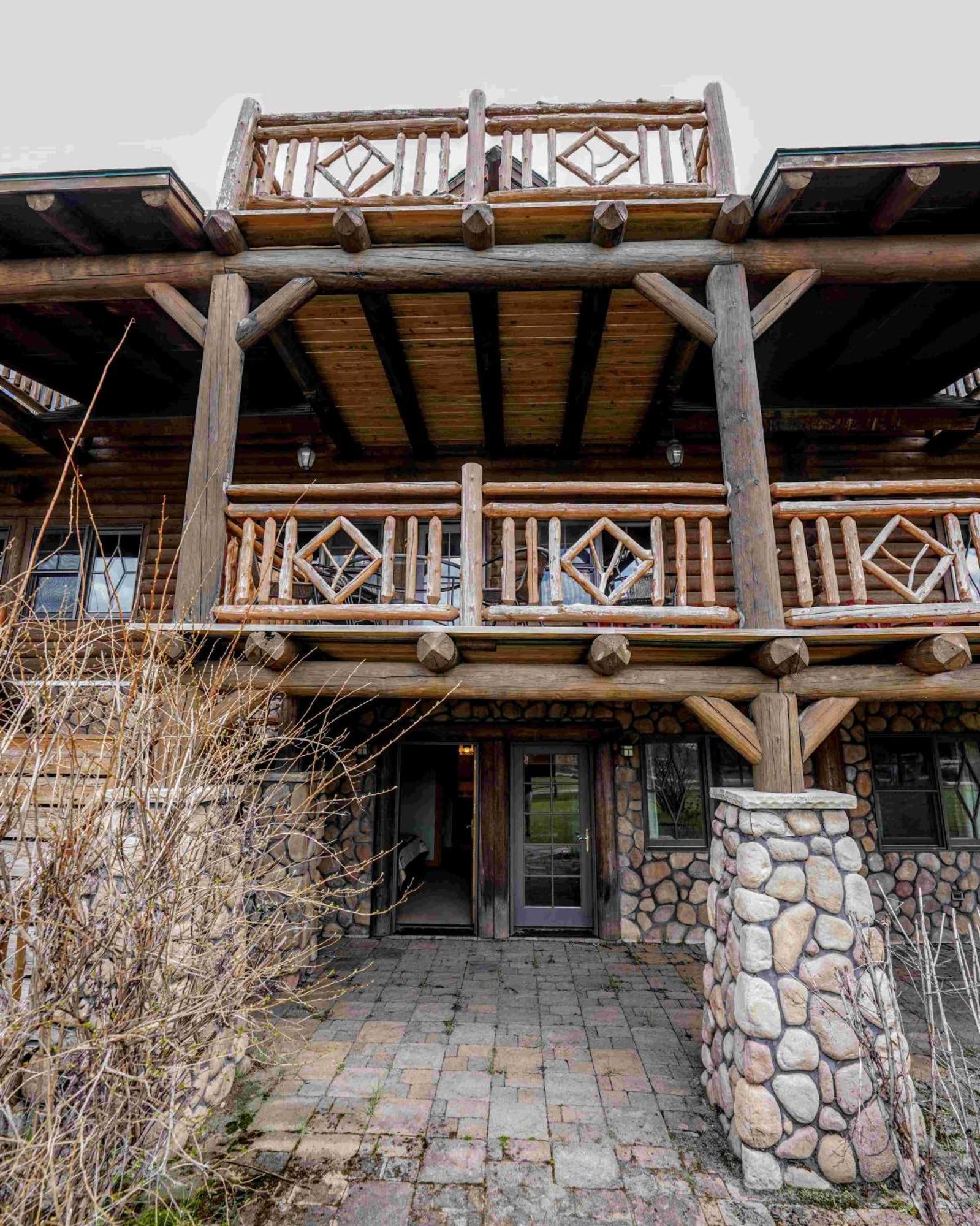 Ampersand Bay Resort Saranac Lake Exterior photo